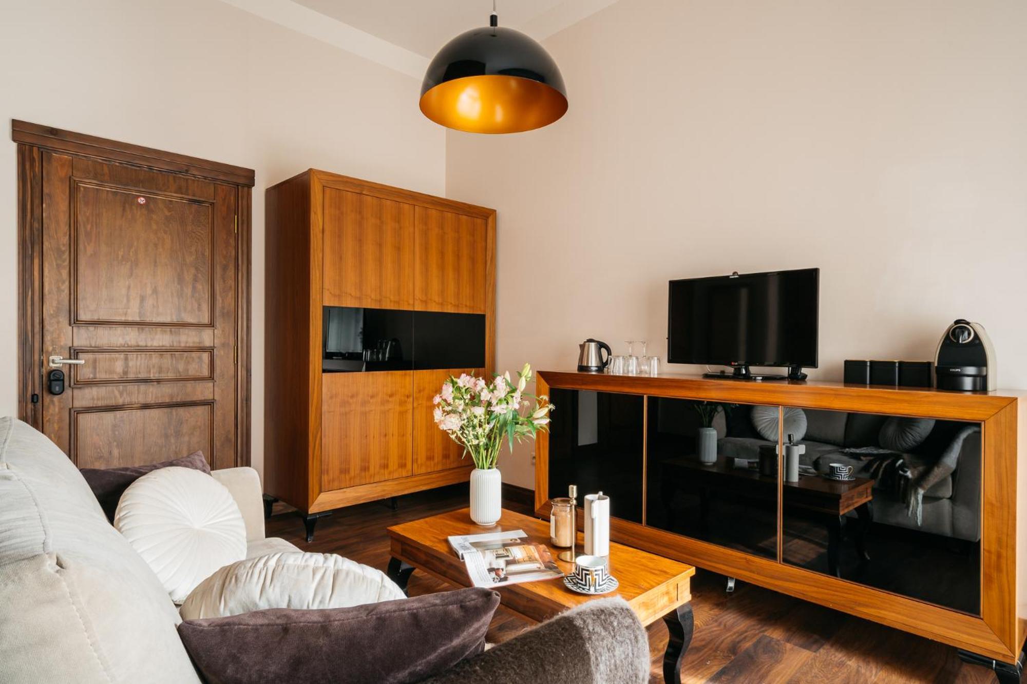 Standard Apartment